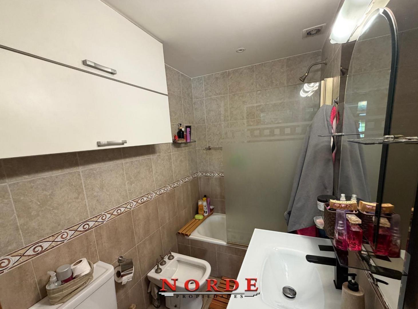 Foto de VENTA • MATADEROS• PH •TRES AMBIENTES• TERRAZA, imagen 3