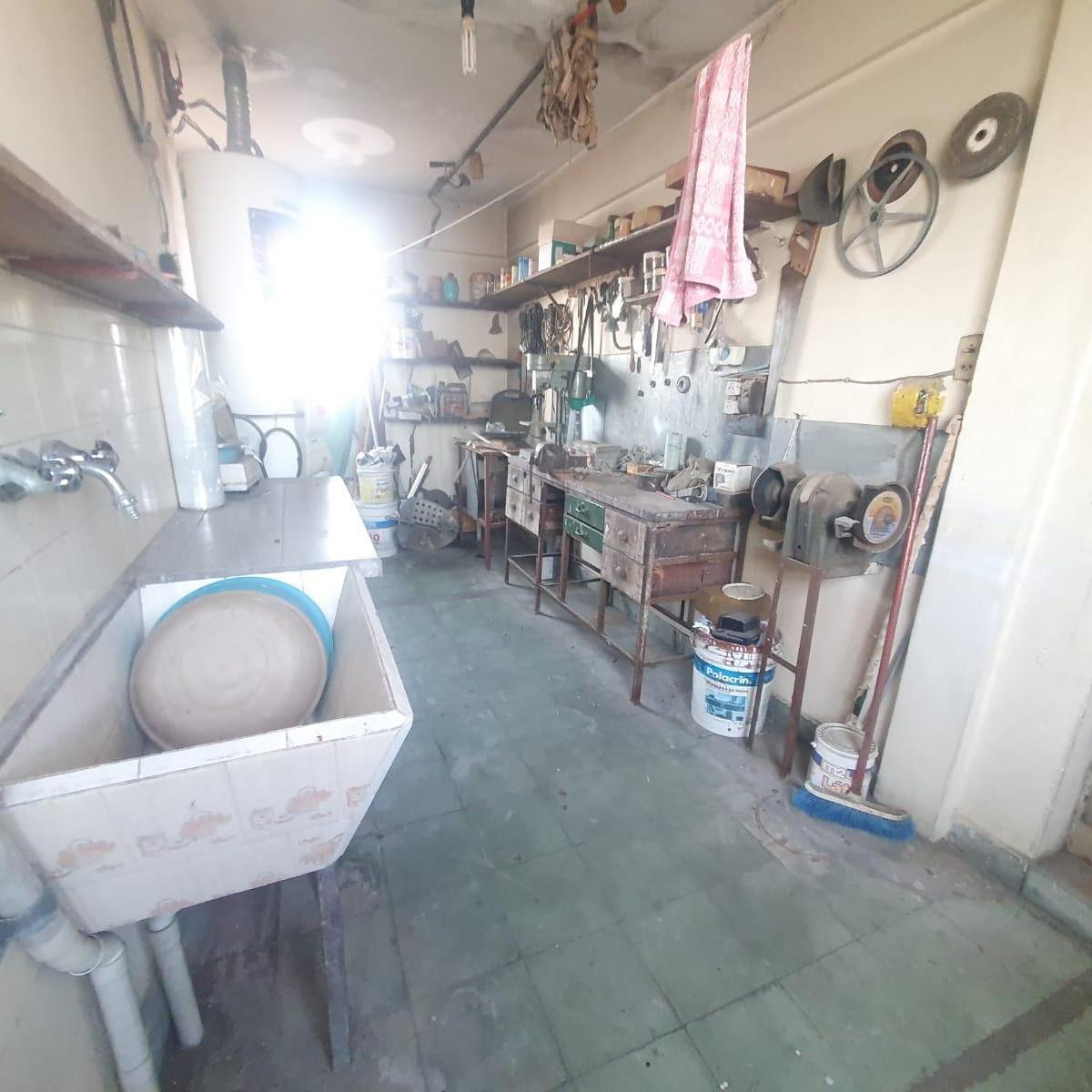 Foto de VENTA DEPARTAMENTO 4 AMBIENTES EN CASEROS, imagen 4