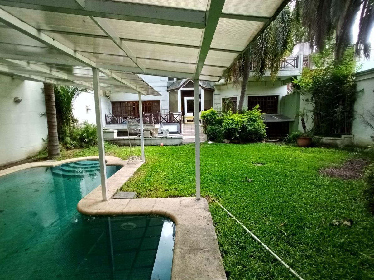 Casa 5 Ambientes, Parque, Piscina, Quincho, Sauna. Villa Devoto 5