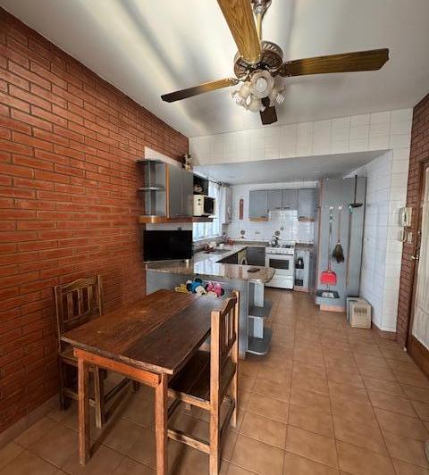 Departamento 3 ambientes con cochera en alquiler, en Villa Devoto 3
