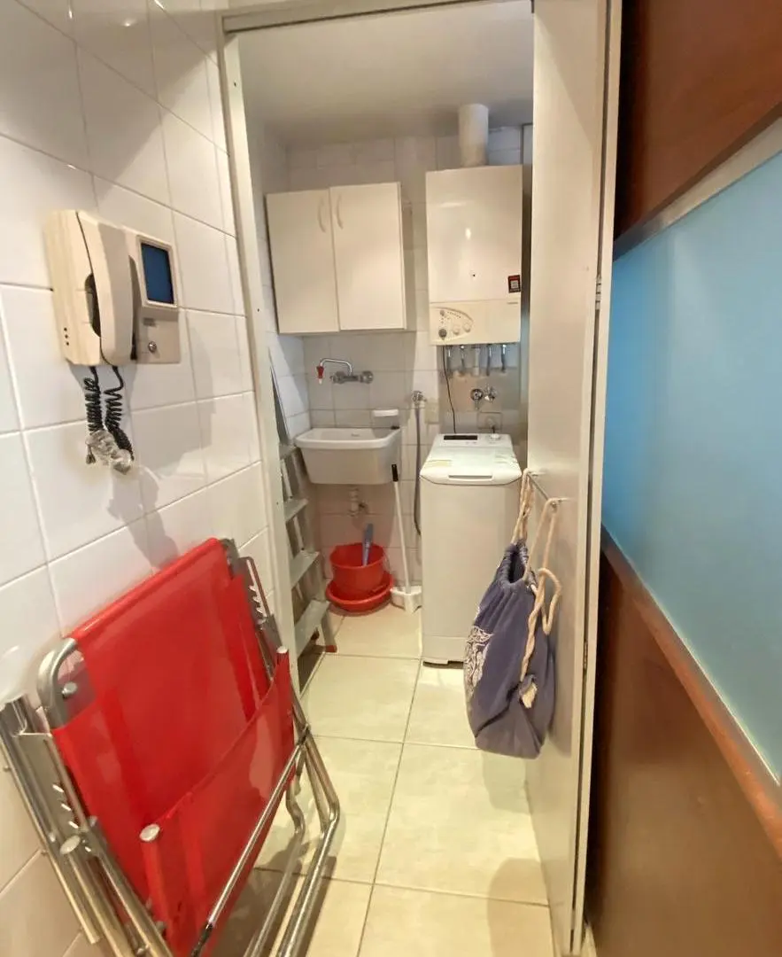 Piso en venta, 4 ambientes, en caballito 8