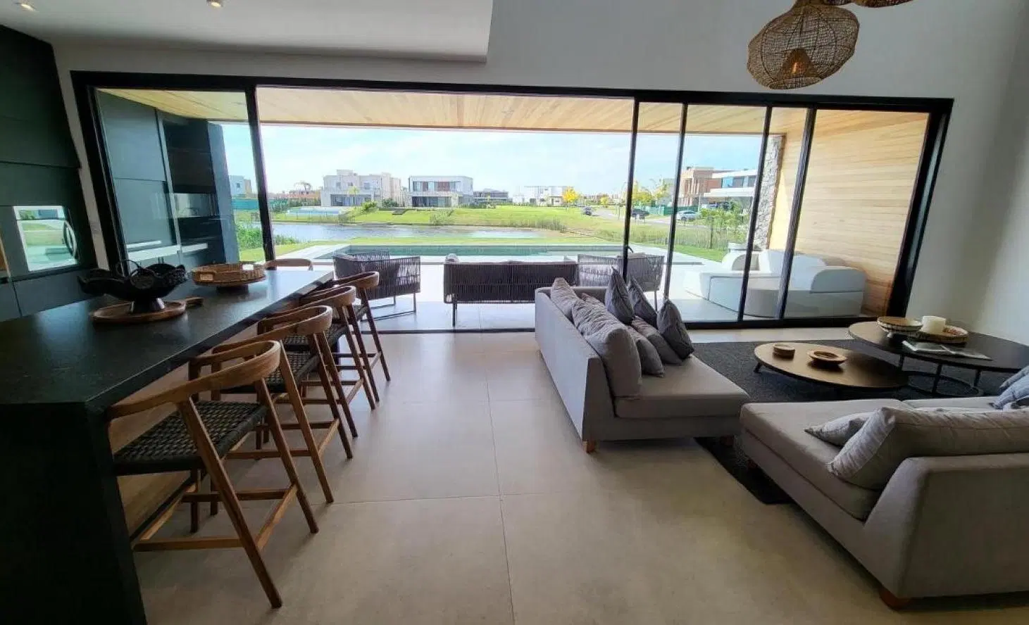 Venta Casa - Barrio Costas - Puertos del Lago - 6 Ambientes 5