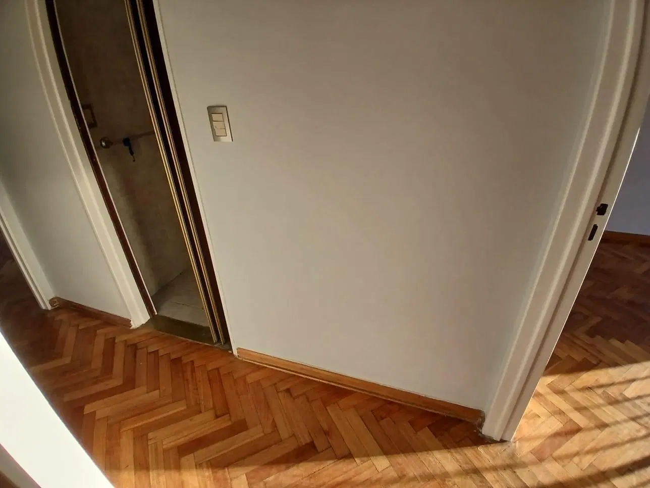 Venta. Departamento 3 ambientes con cochera. Villa Devoto 4