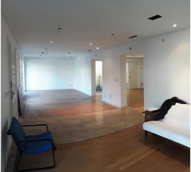 Casa 5 ambientes. Parque, quincho. Villa Devoto 2