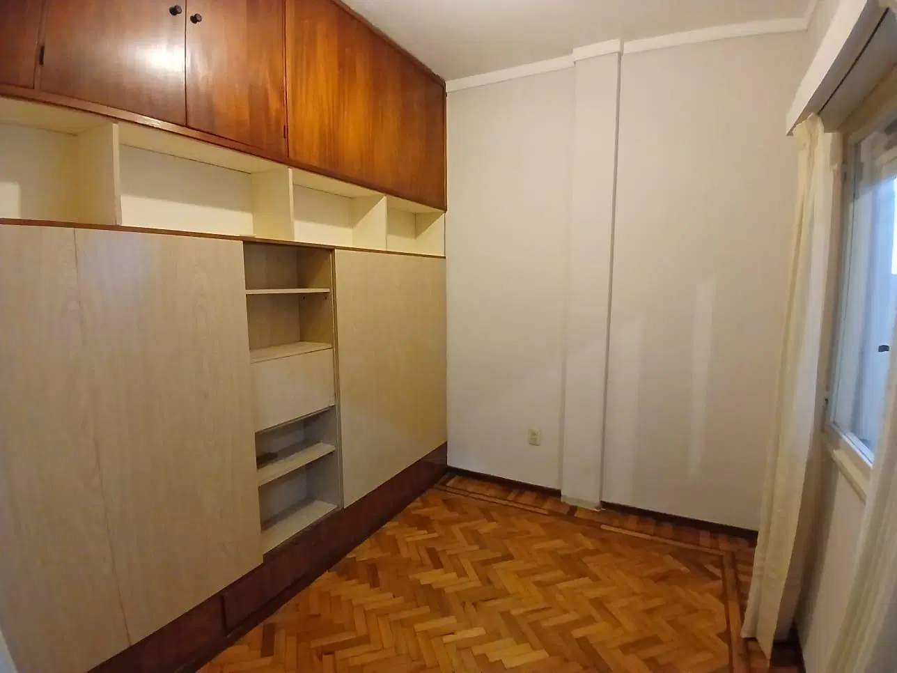 Alquiler Piso unico 4 ambientes con terraza propia en Villa Devoto. Sin Expensas !!!! 4