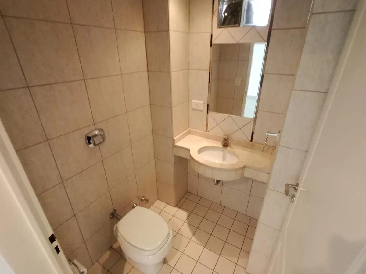 Alquiler Semipiso 2 ambientes con cochera. Villa Pueyrredon 3
