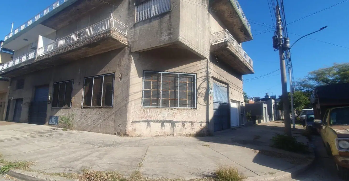 Galpón en Caseros 3