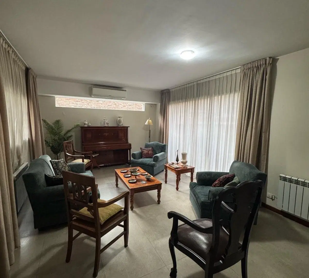 Casa de 5 ambientes con cochera en venta en Villa Devoto 1