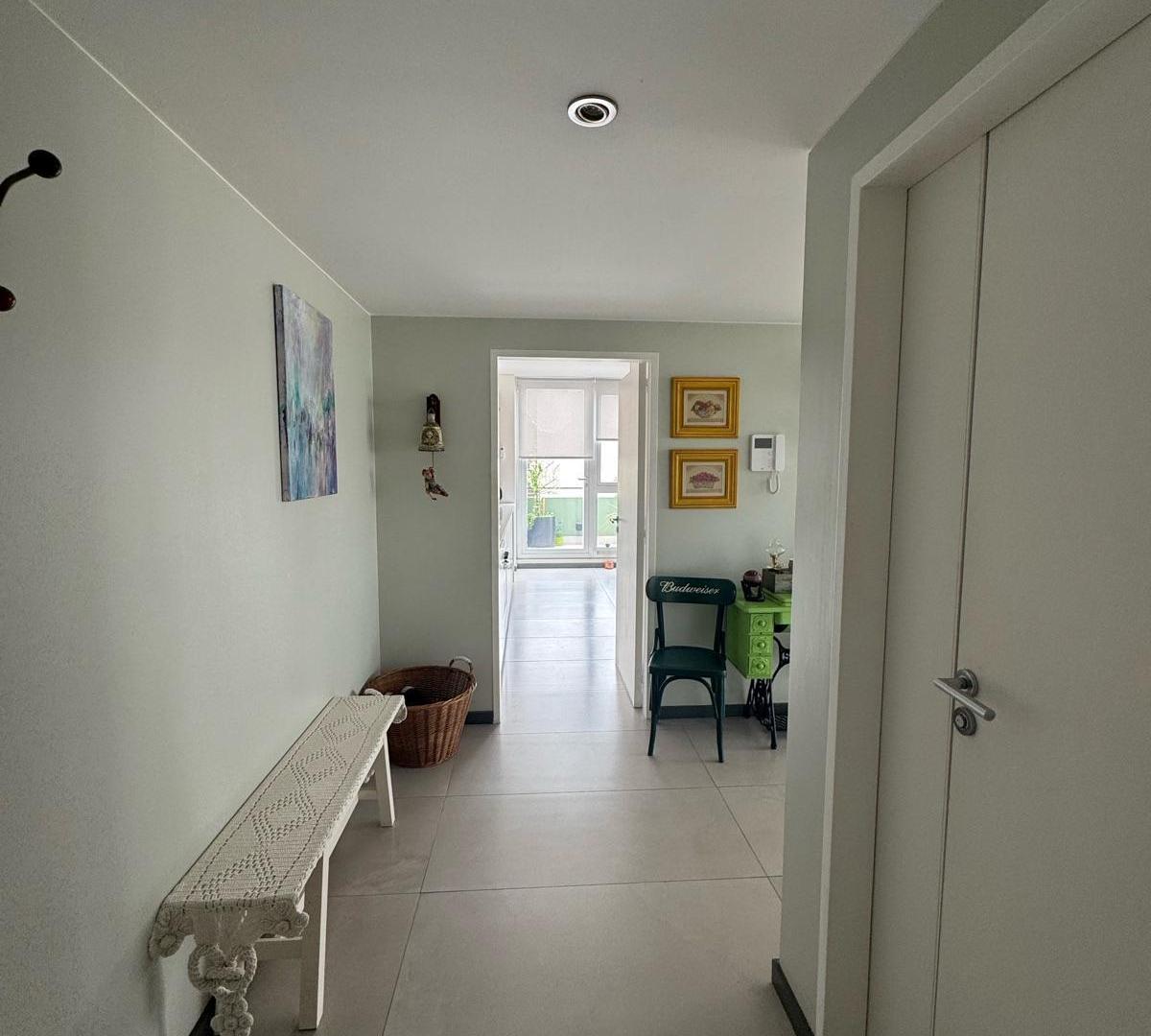 Foto de Departamento 3 ambientes con cochera, en venta, en Villa Devoto, imagen 1