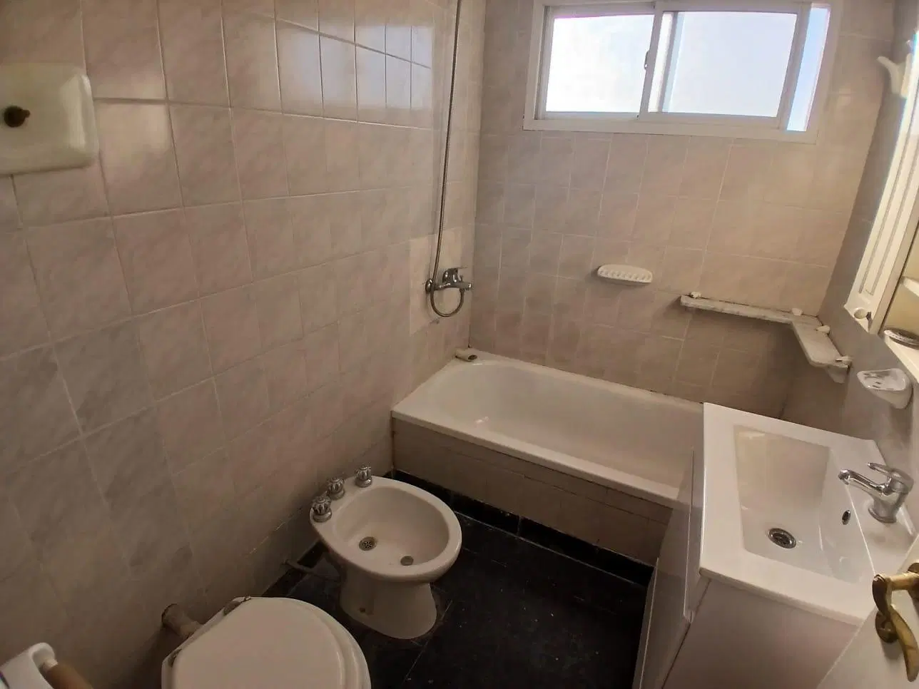 Alquiler Departamento 2 ambientes con balcon en Floresta 8