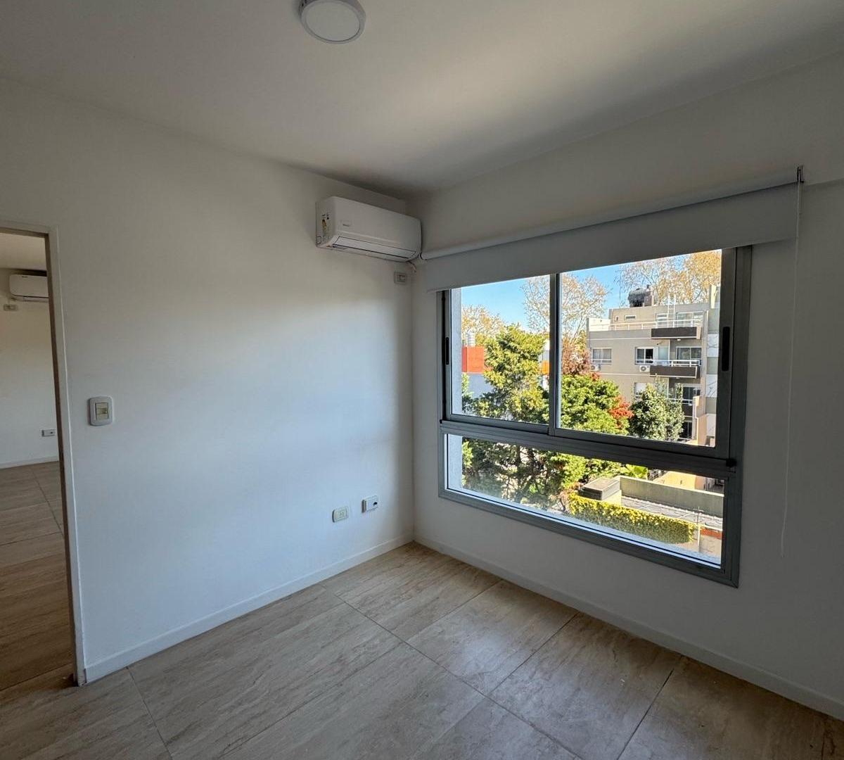 Foto de Departamento 2 ambientes con cochera, en venta en Villa Devoto, imagen 3