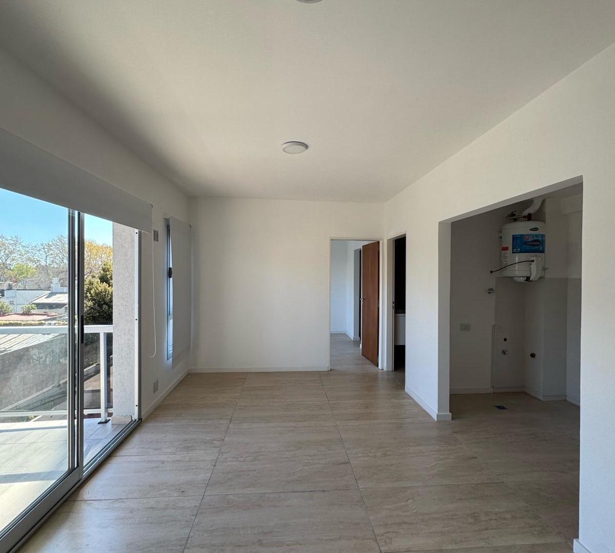 Foto de Departamento 2 ambientes con cochera, en venta en Villa Devoto, imagen 1