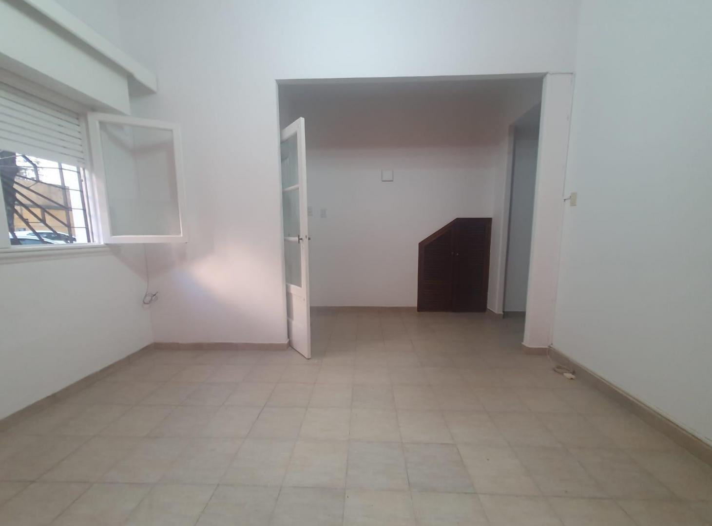 Foto de Alquiler PH 2 ambientes con patio y escritorio, sin expensas !!!!, imagen 5