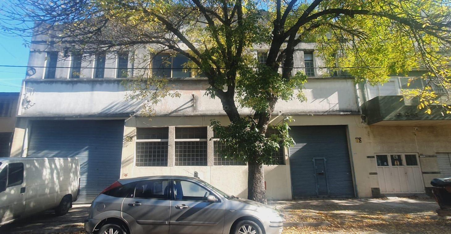 Foto de Galpón en Venta, 788 m2 cubiertos, 2 plantas, terreno 17.32 x 25, en, imagen 1