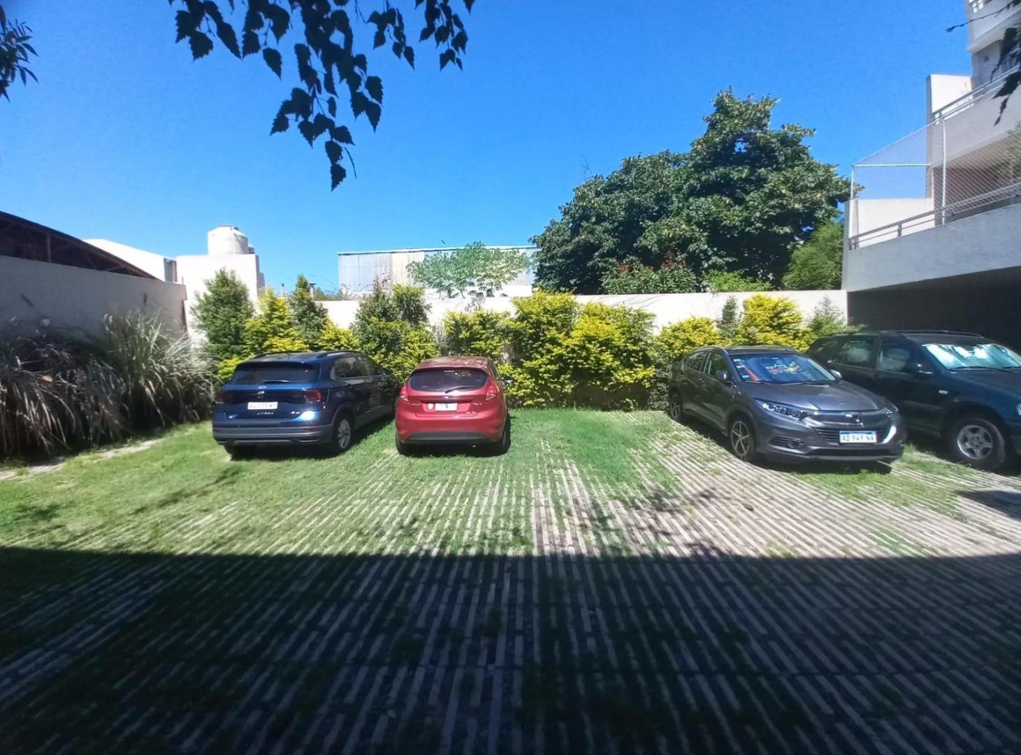 Foto de Cochera descubierta en venta en Villa Devoto, imagen 1