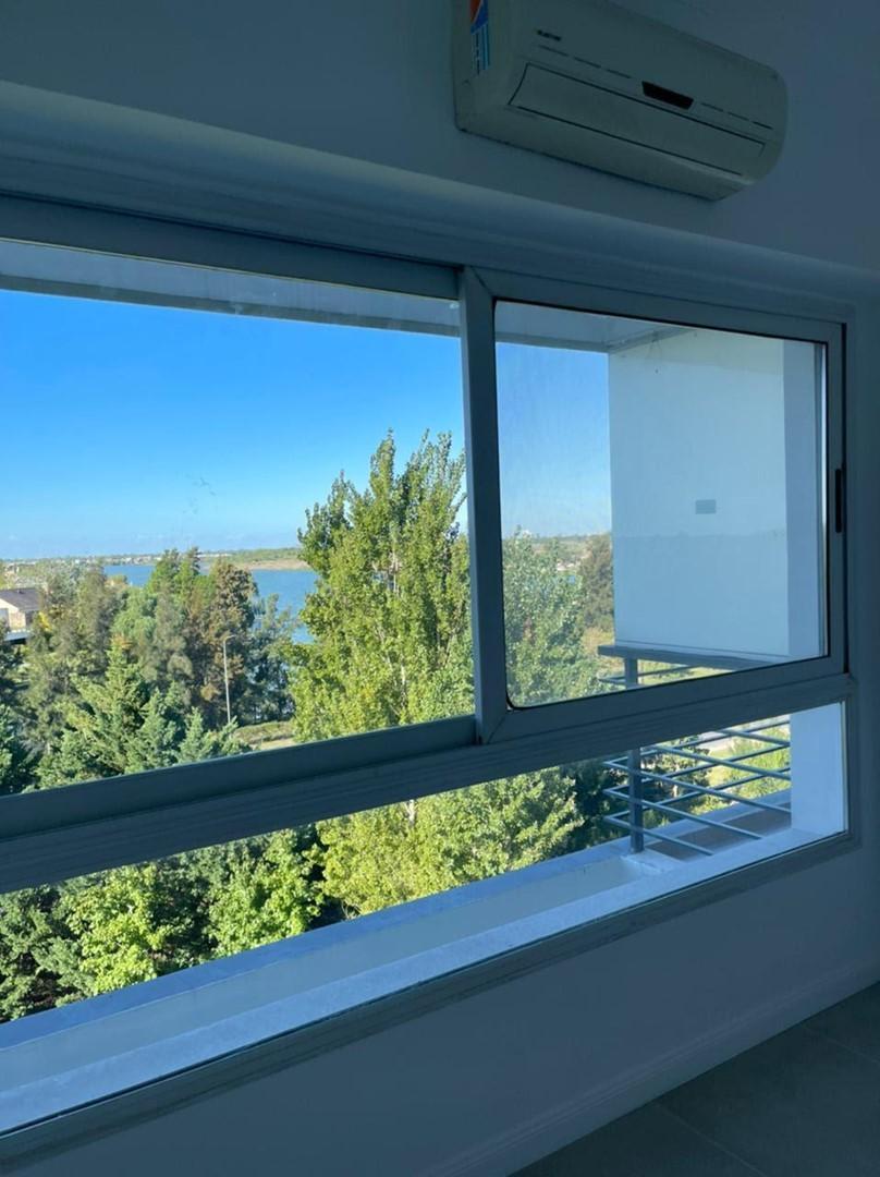 Venta. Depto 3 Amb Cochera y Baulera. El Palmar. Nordelta 2