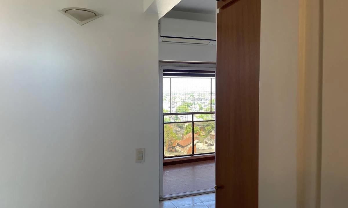 Departamento en Venta Ubicado en La Matanza, G. B. a. Zona Oeste, Argentina 4