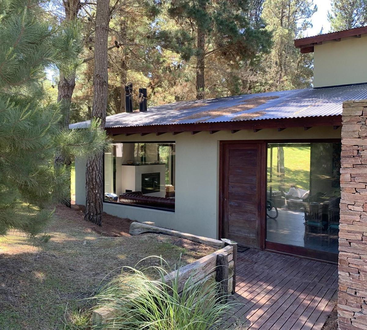 Casa en Venta Ubicado en Deportivo II, Costa Esmeralda, Costa Atlántica 1