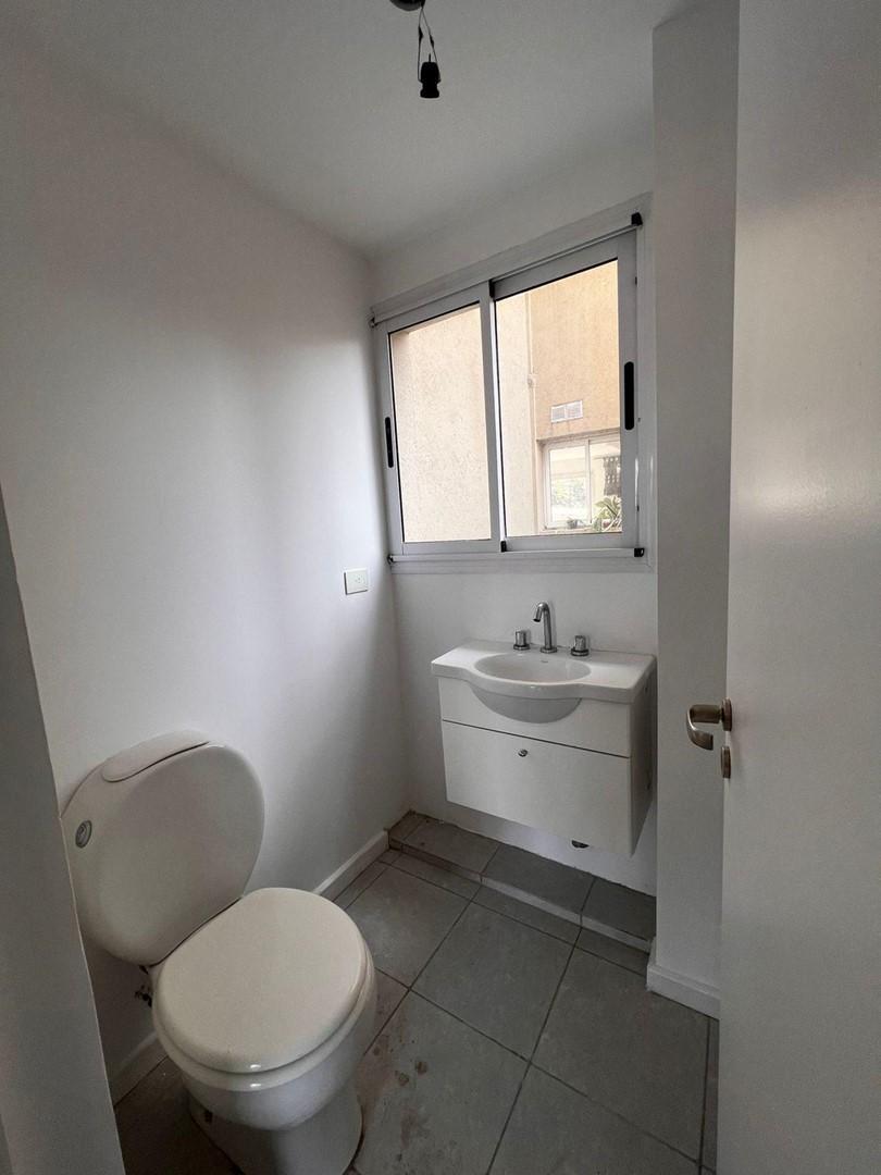 Departamento en Venta Ubicado en San Fernando, G. B. a. Zona Norte, Argentina 2
