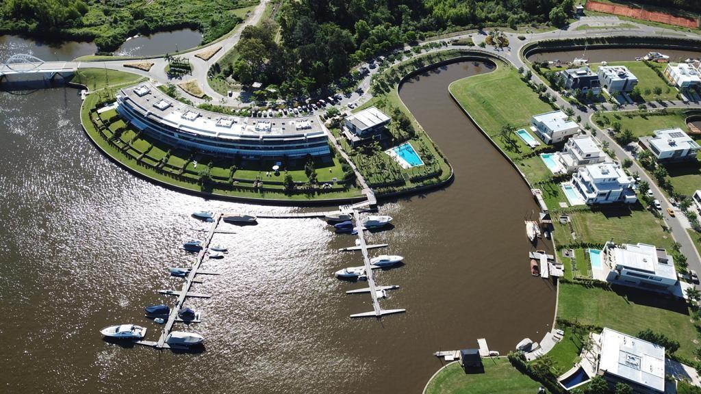 Venta Casa 6 Amb Al Rio Barrio El Yacht, Nordelta, Tigre 3