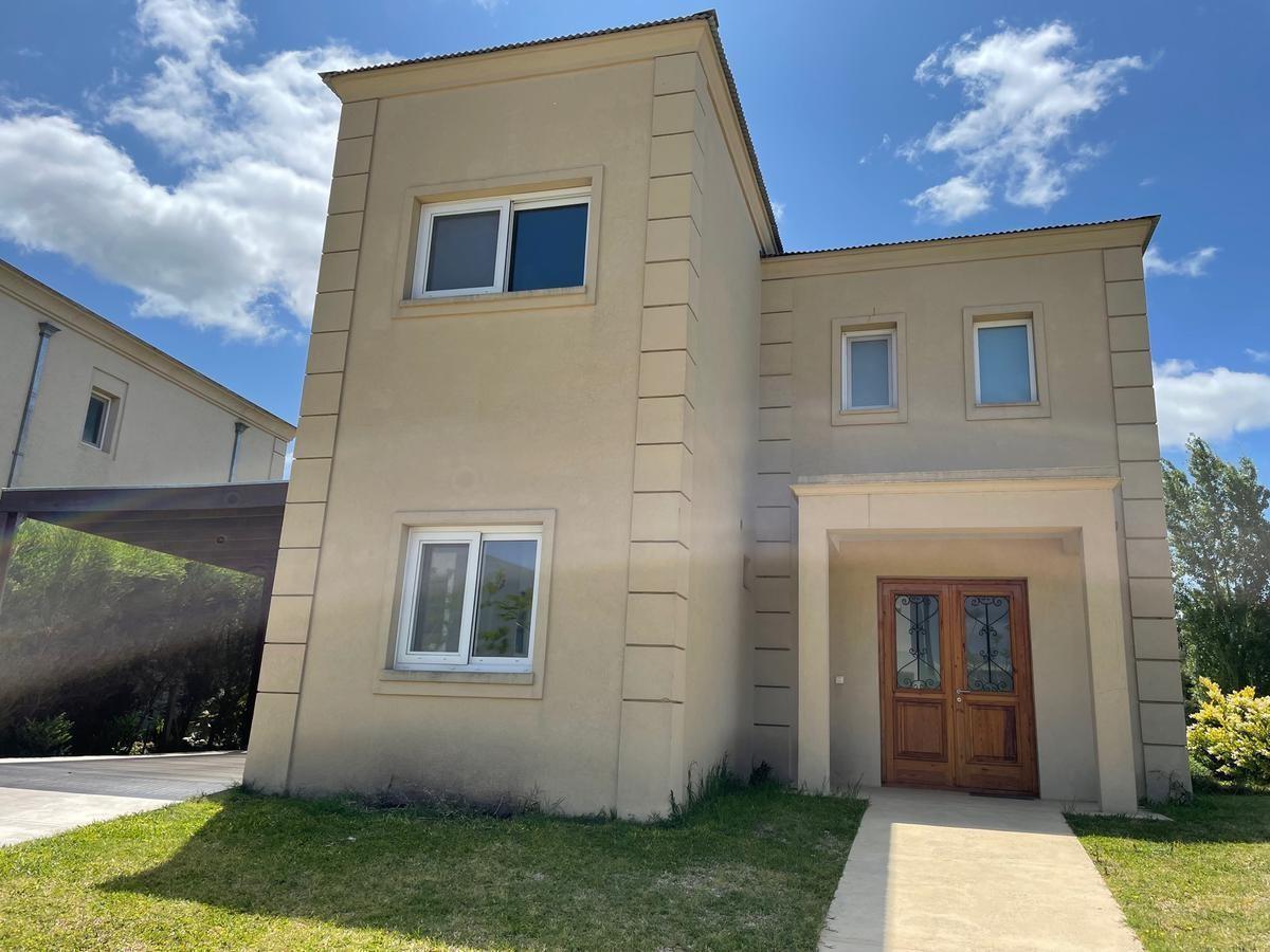 Venta casa 4 amb Barrio Castaños, Nordelta, Tigre