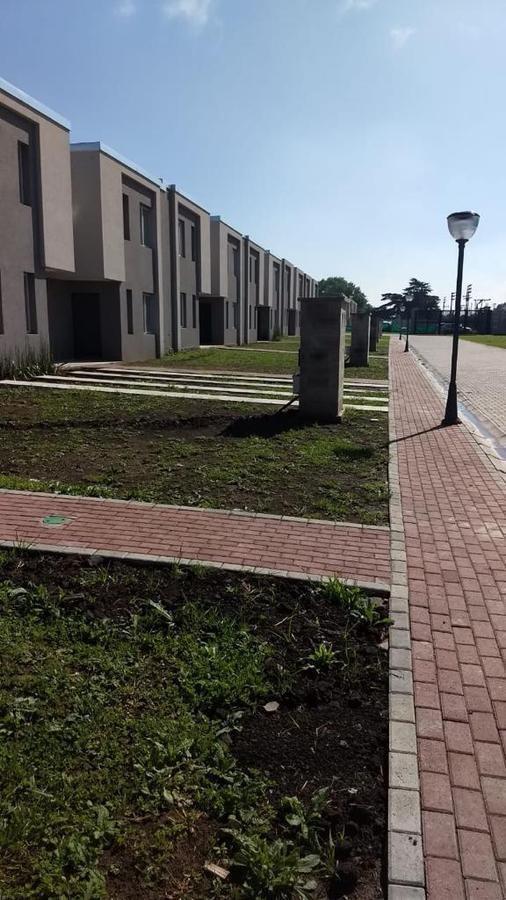 Departamento Dúplex en Venta en DECS Tortugas, Garin, Escobar