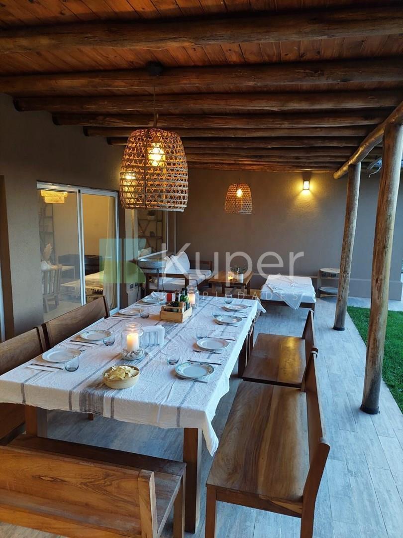 Foto de Casa en Venta 4 dorm, pileta, lote interno, La Comarca, General, imagen 2