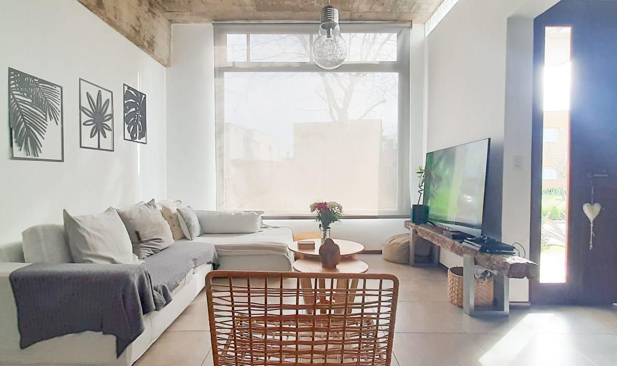 Casa en Venta 4 Amb. Barrancas de Santa María. Tigre 5