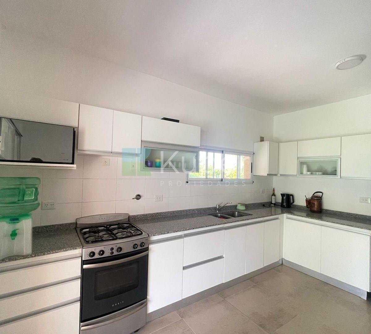 Foto de Venta casa 4 ambientes Barrio San Gabriel, Villanueva, Tigre, imagen 3