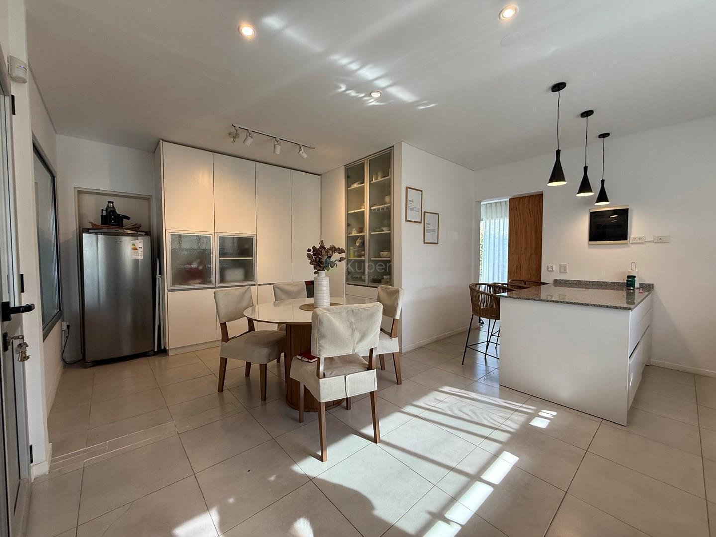 Foto de Casa en Venta en Santa Guadalupe, Pilar del Este, Pilar, imagen 3