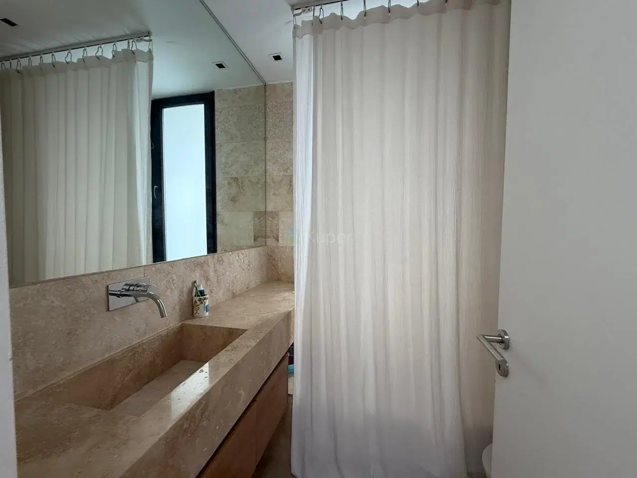 Casa  en Venta en Carpinchos, Nordelta, Tigre 5