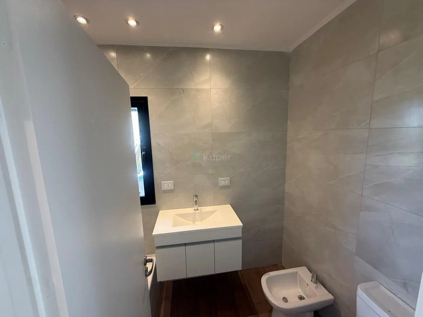 Casa  en Venta en San Ramón, Pilar del Este, Pilar 5