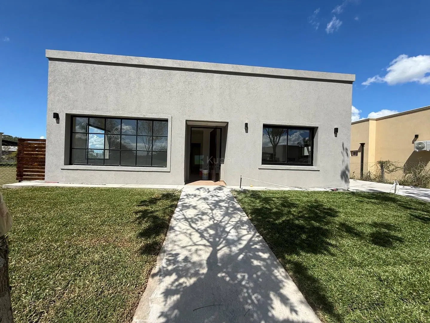 Casa  en Venta en San Ramón, Pilar del Este, Pilar 3