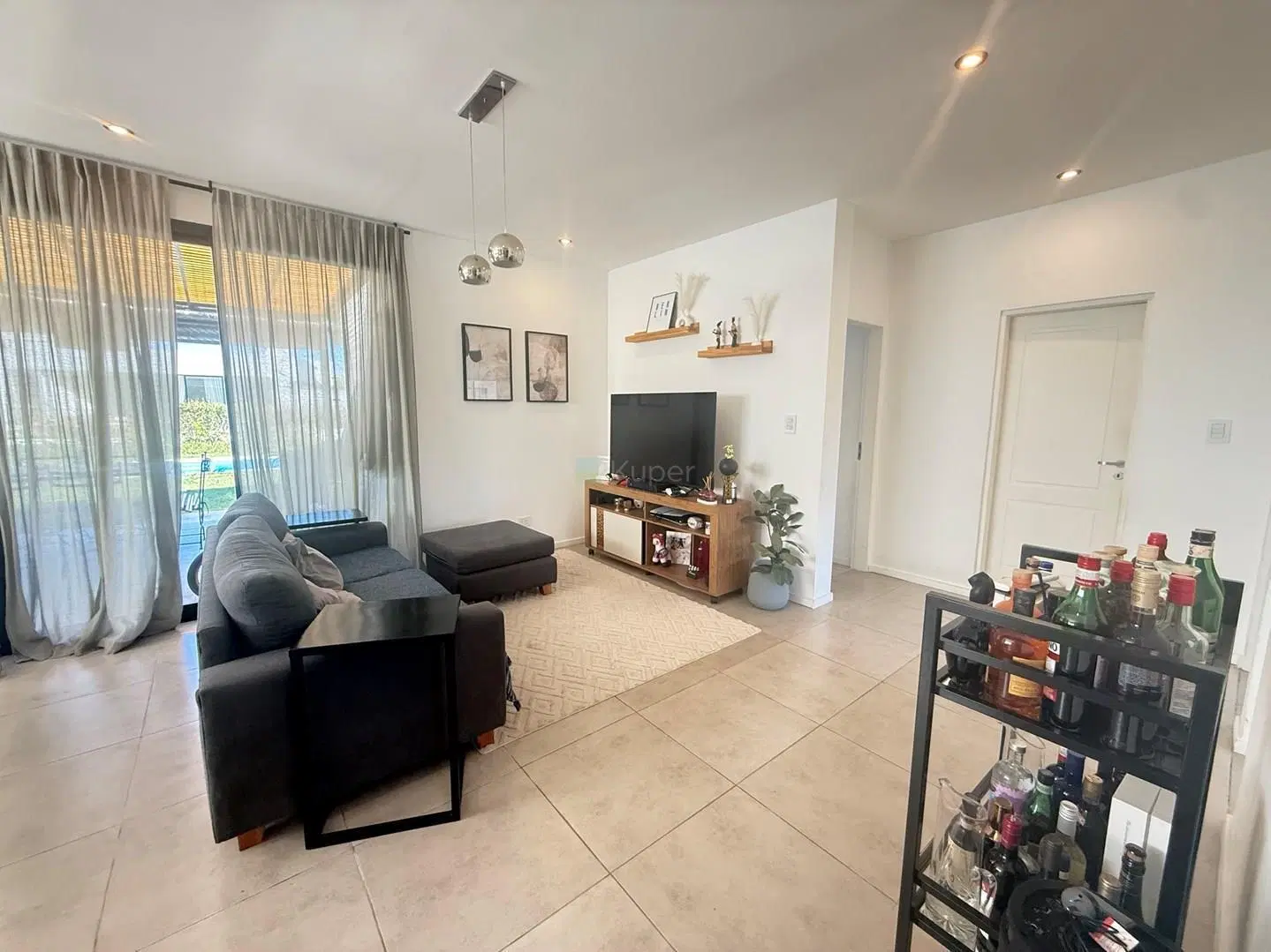 Casa Chalet  en Venta en San Ramón, Pilar del Este, Pilar 2