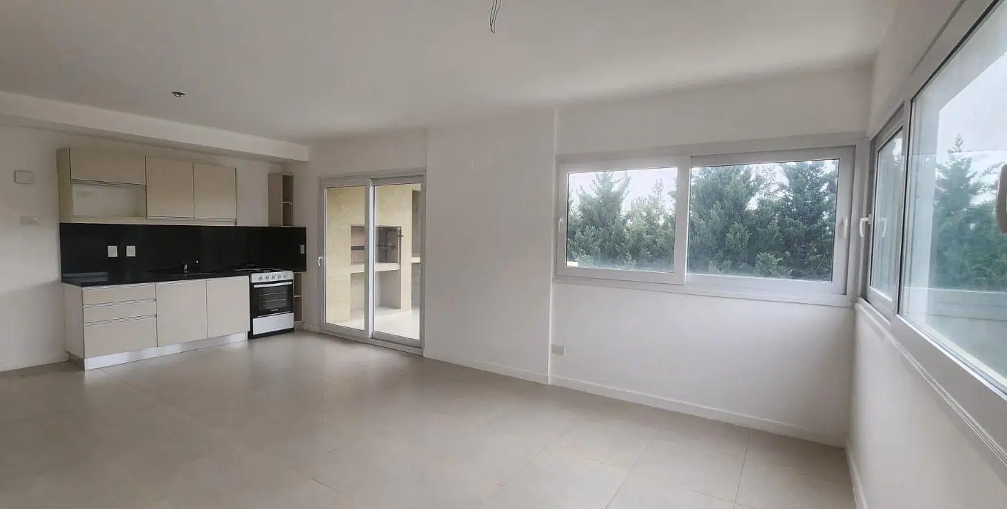 Venta depto 2 amb a estrenar con cochera cubierta. Jardines del Palmar. Nordelta 5