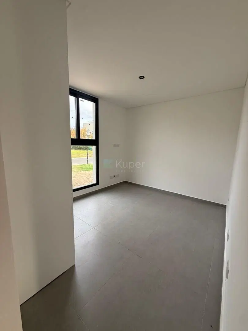 Casa  en Venta en San Sebastian, Escobar, G.B.A. Zona Norte 4