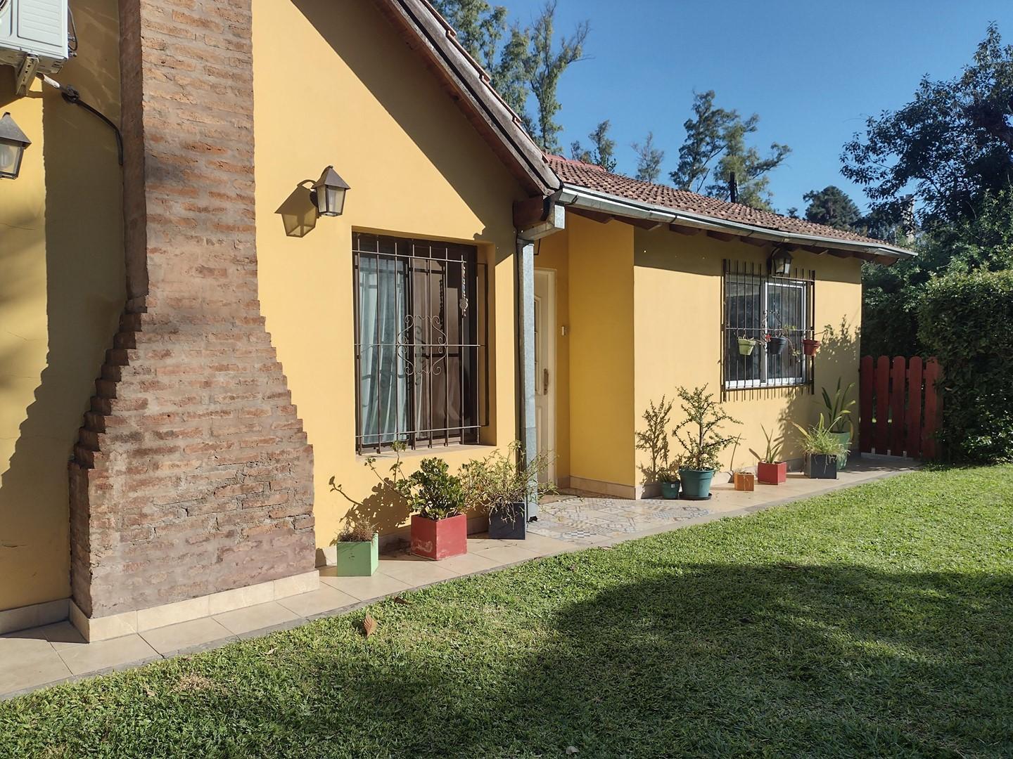 Casa a la venta 4 ambientes en C.C La Lonja. La Lonja, Pilar, G.B.A. Zona Norte