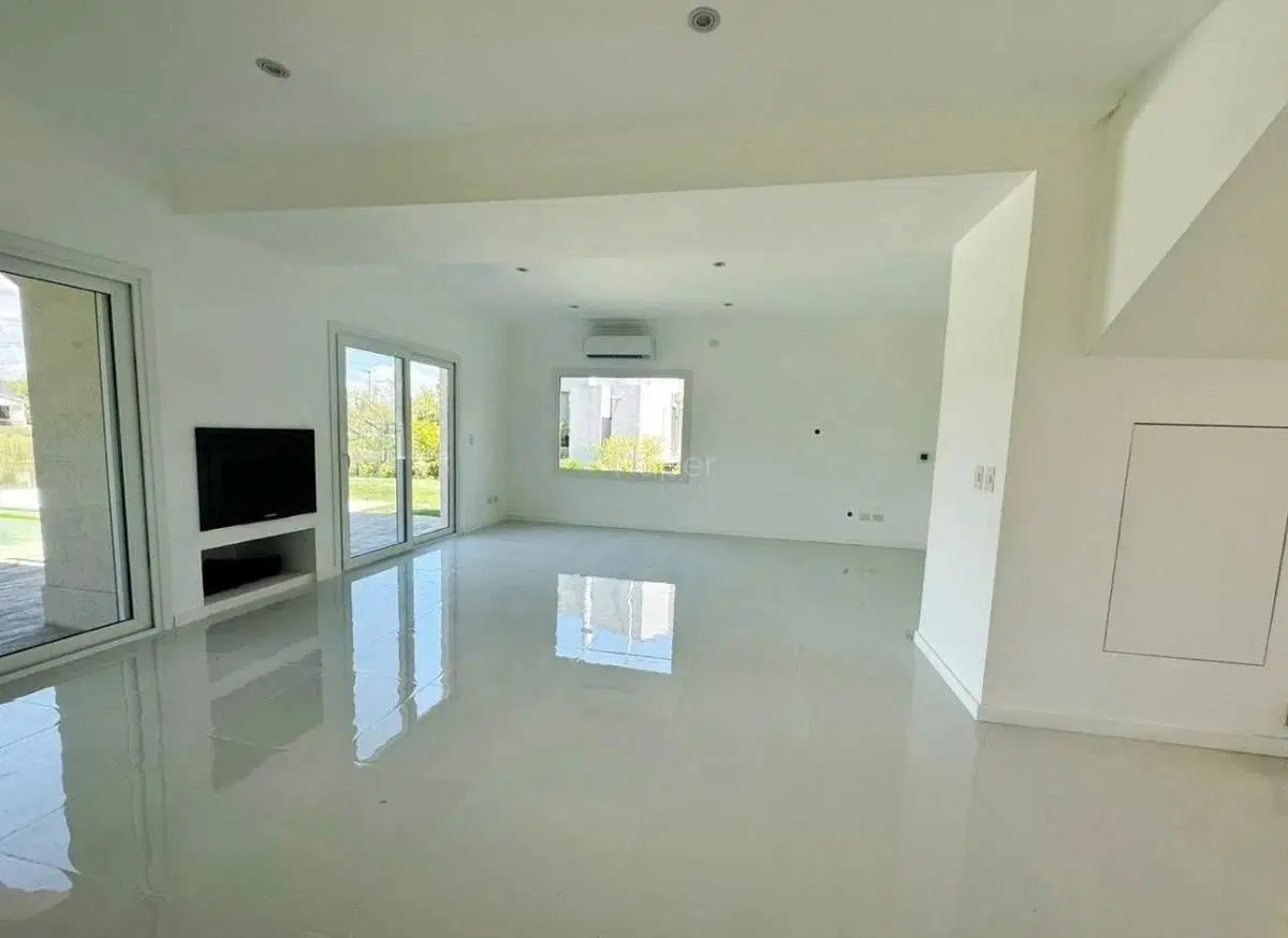Casa  en Alquiler en Nordelta, Tigre, G.B.A. Zona Norte 3