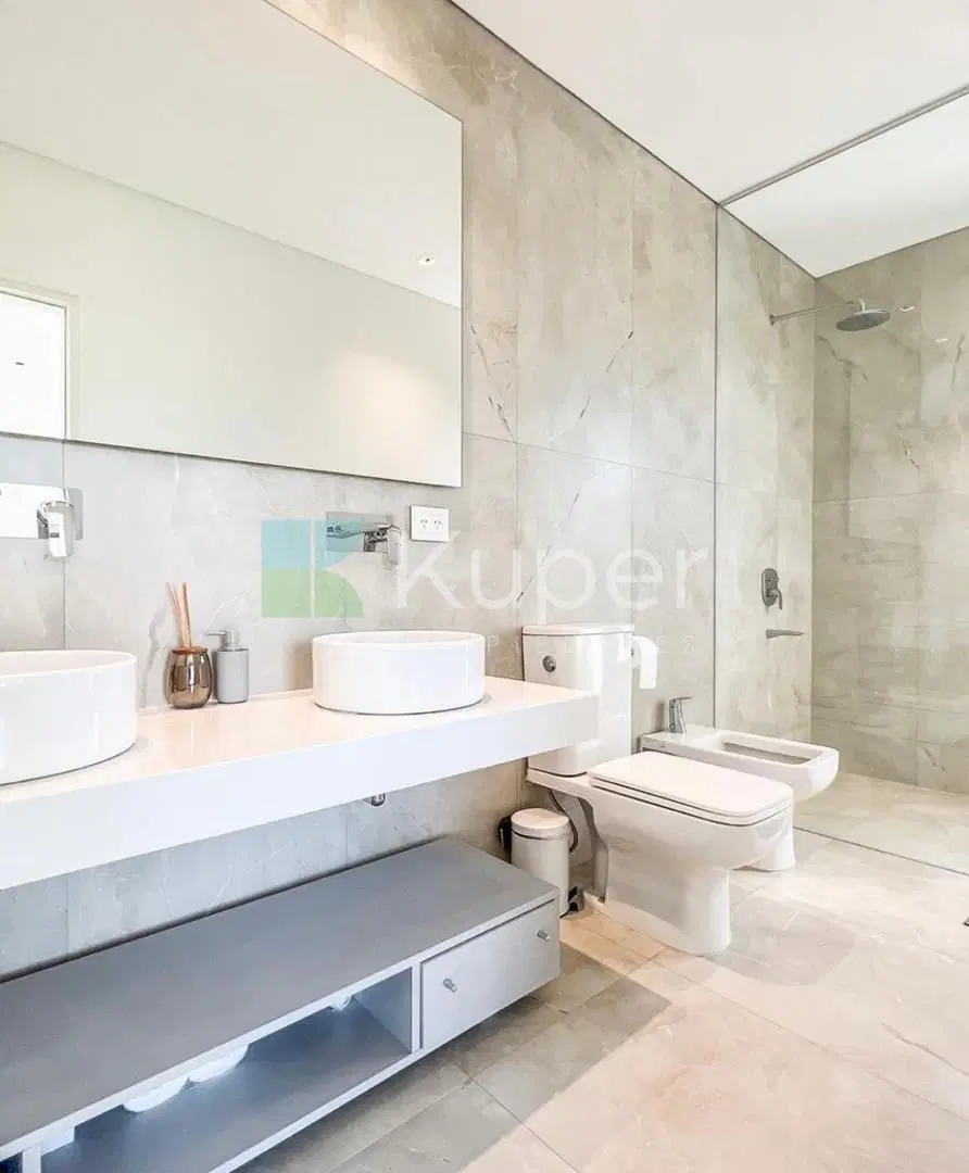 Casa  en Venta en El Cantón Golf, El Cantón, Escobar 8