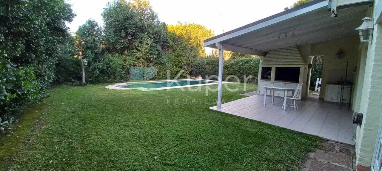 Casa Chalet  en Alq. Temporario en Campo Chico, Pilar, G.B.A. Zona Norte 2