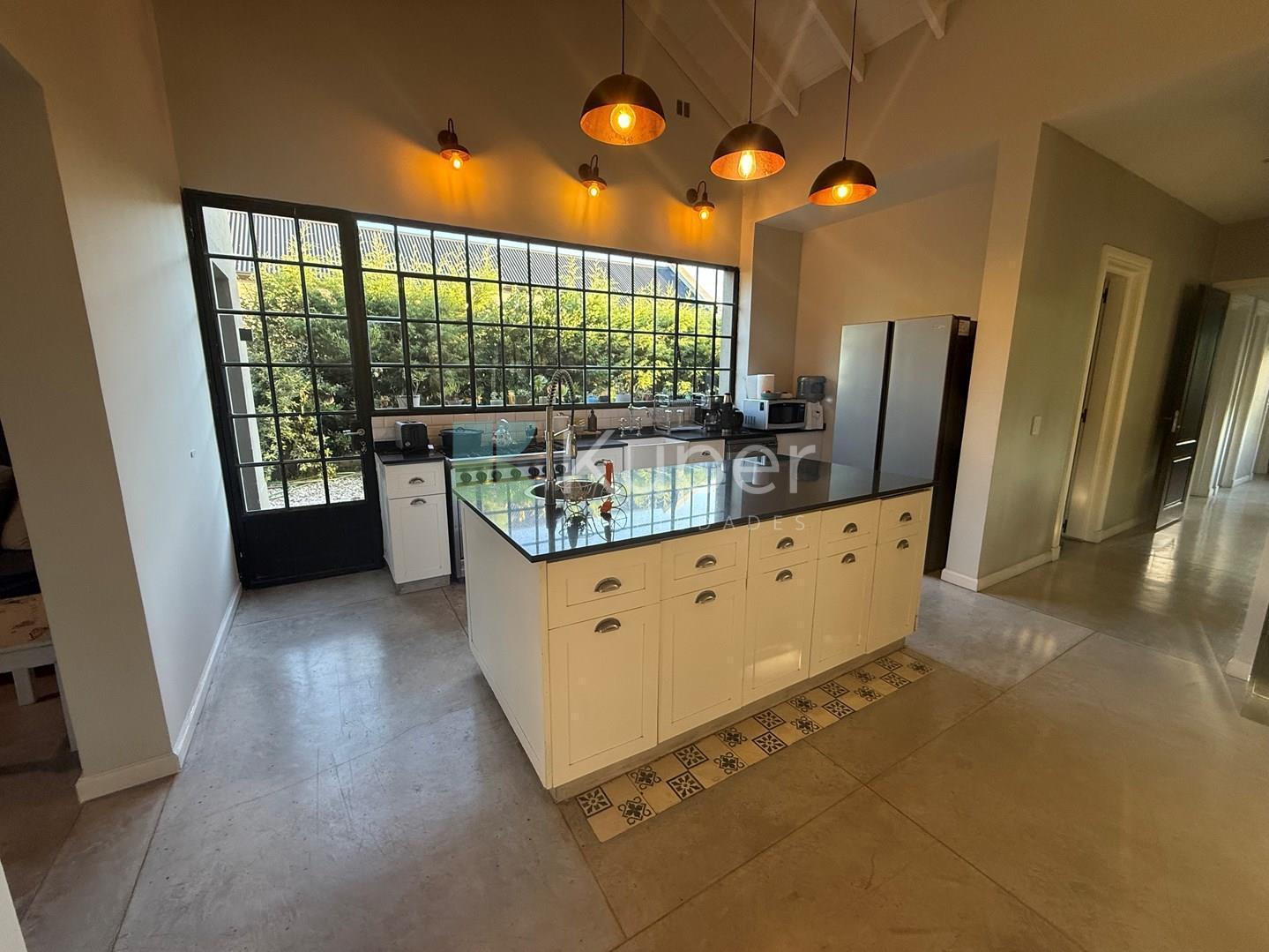 Foto de Venta Casa 4 ambientes en Los Jazmines, Pilar del Este, Pilar, imagen 3