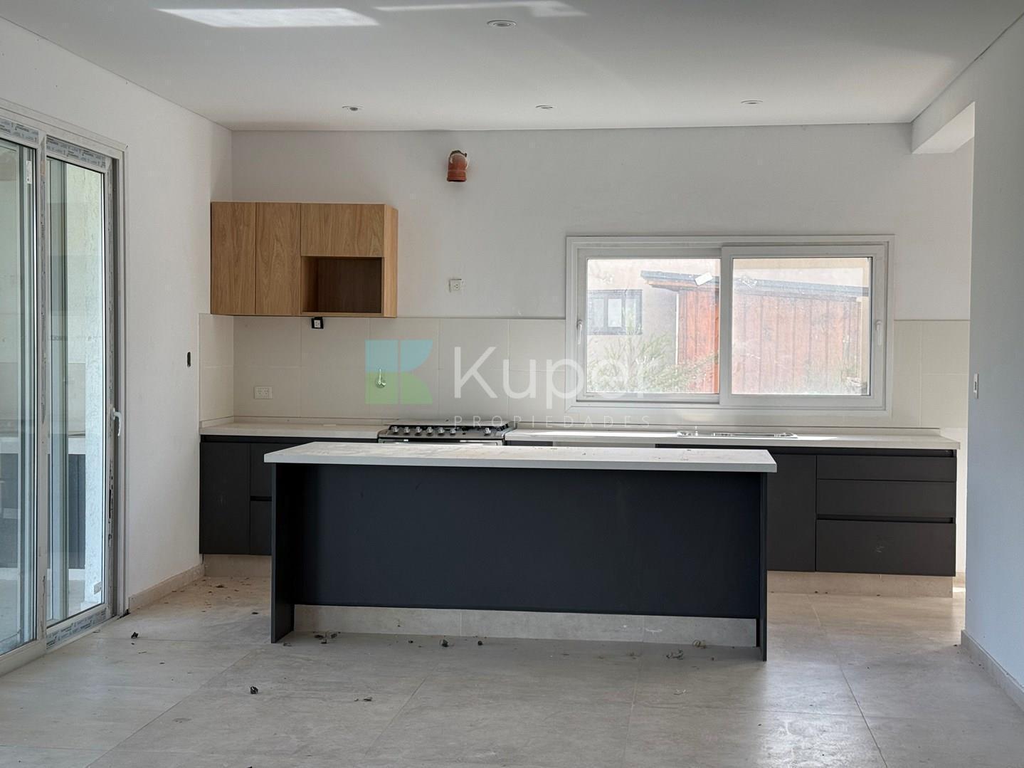 Foto de Venta casa 4 dormitorios con pileta en San Ramón, Pilar del Este, Pilar, imagen 5