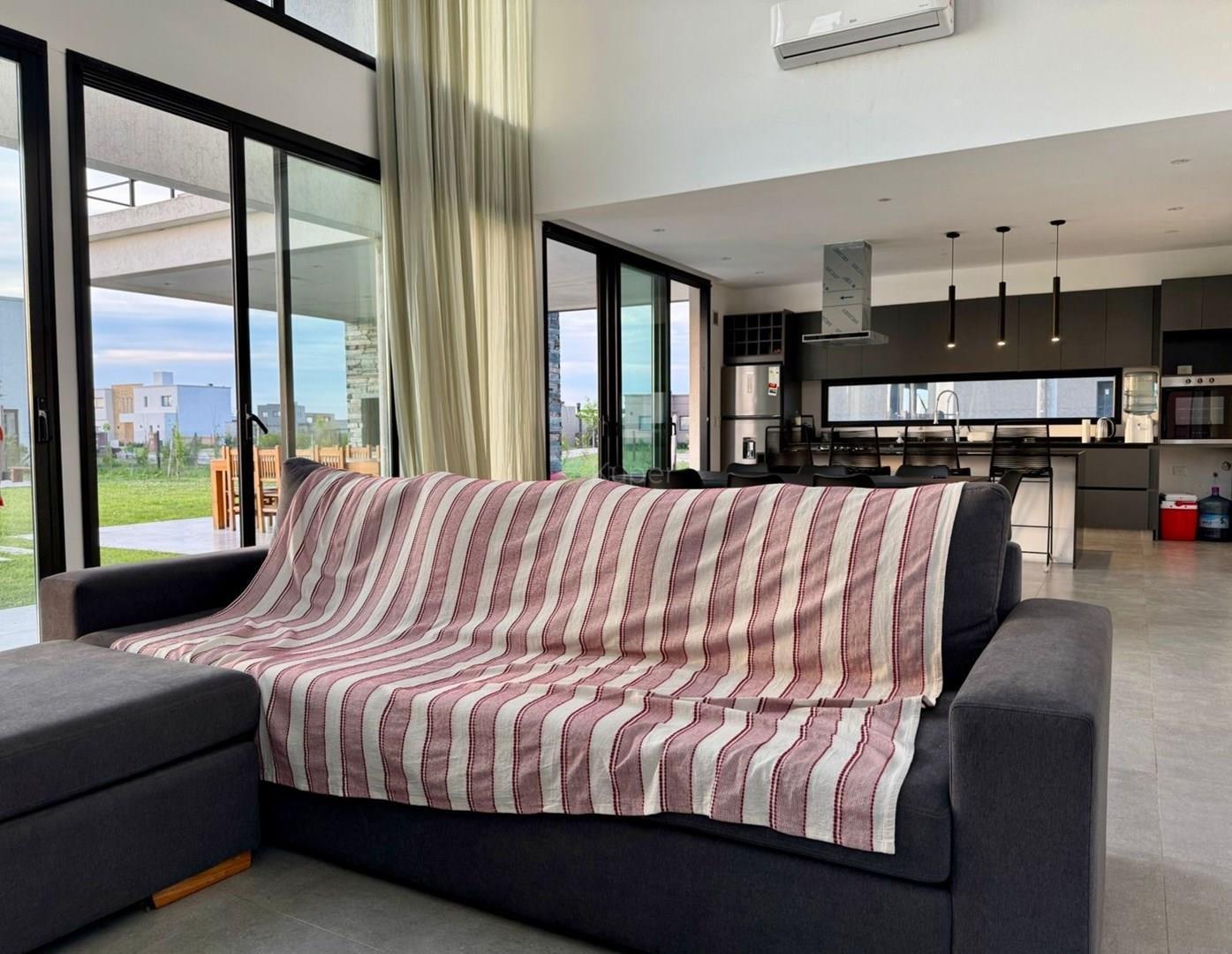 Foto de Casa en Alq. Temporario en San Sebastian, Escobar, G.B.A. Zona Norte, imagen 3