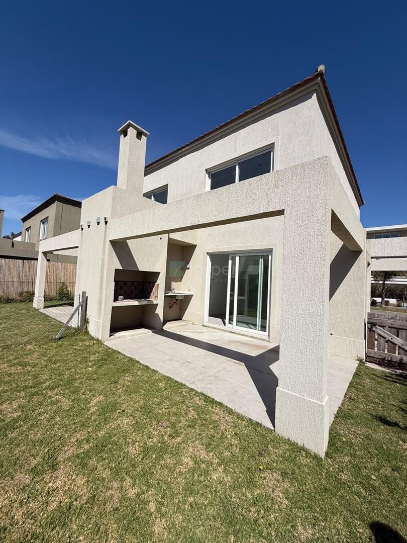 Foto de Casa en Venta en Saravi Village, Pilar, G.B.A. Zona Norte, imagen 4