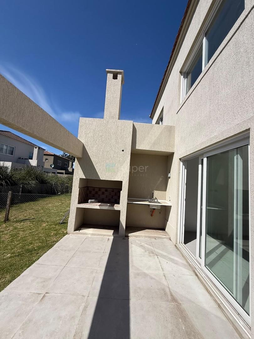 Foto de Casa en Venta en Saravi Village, Pilar, G.B.A. Zona Norte, imagen 2