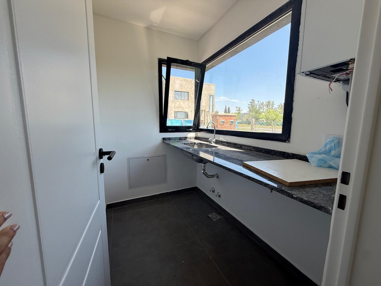 Foto de Casa en Venta en Santa Sofía, Pilar del Este, Pilar, imagen 3