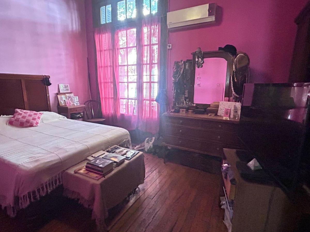 PH 5 Ambientes Al Frente 1er Piso por Escalera con Terraza, con Patio y Quincho 3