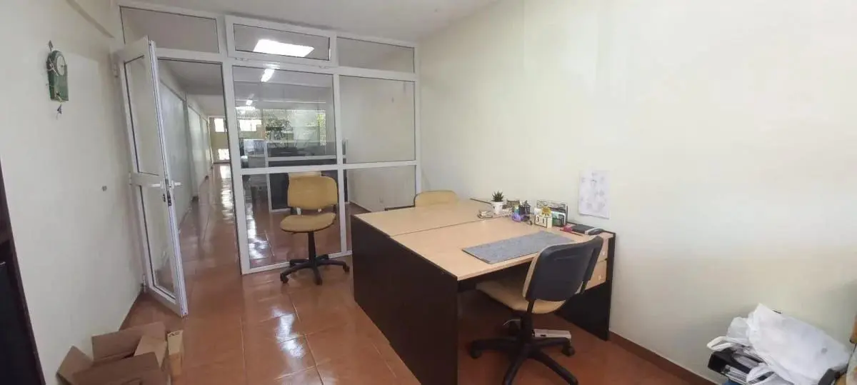 OFICINA EN ALQUILER EN VILLA DEL PARQUE 2