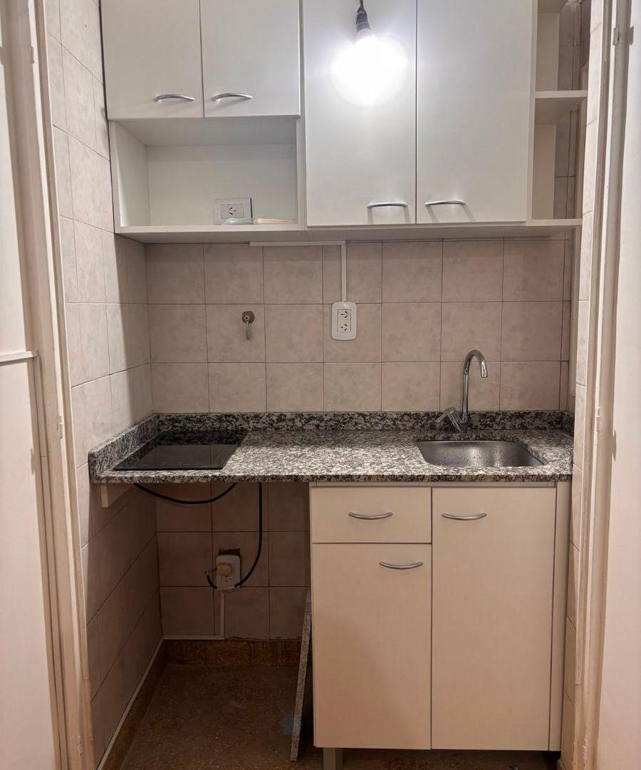 Foto de Departamento/Oficina en alquiler en el barrio San Nicolás, imagen 2