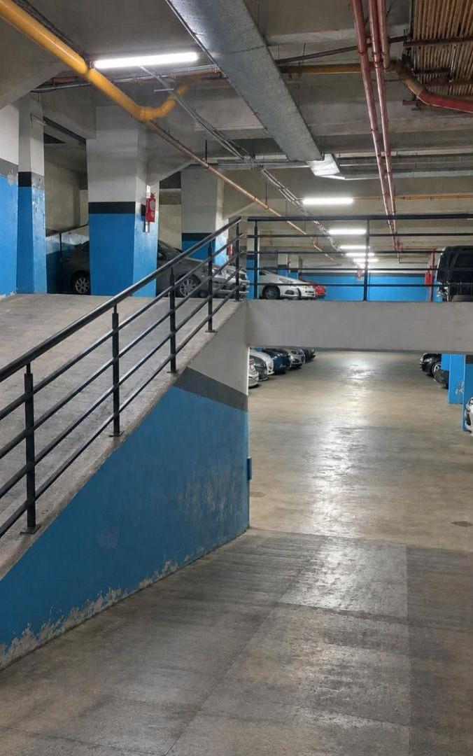 Foto de Cochera en VENTA, AMPLIA SUBSUELO PORTON AUTOMATICO, imagen 3